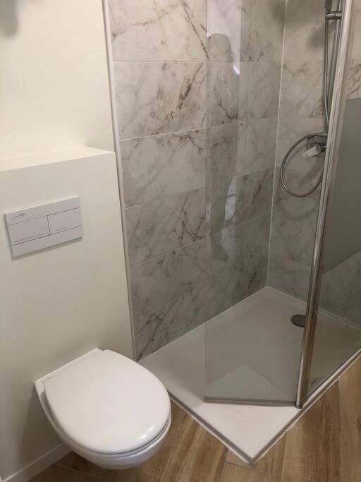 Lumineux Equipe Apartment *